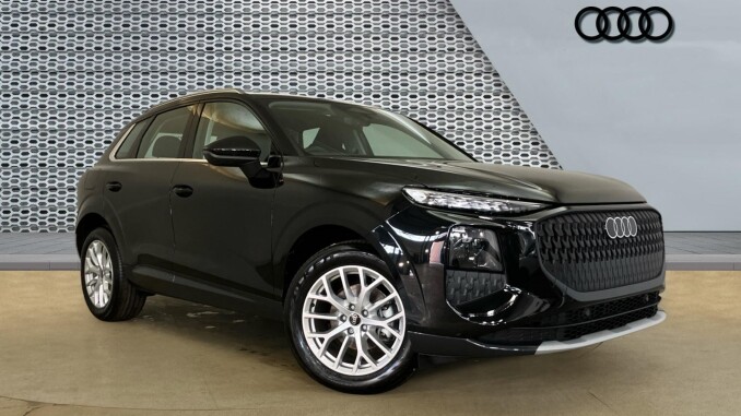 Audi Q3 1.5 TFSI Sport 5dr S Tronic Petrol Estate - Image 1